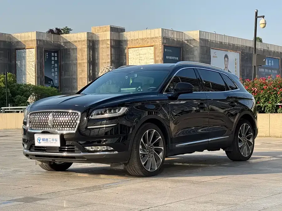 Lincoln Navigator 2022