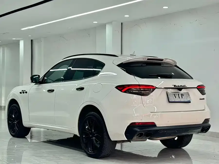Maserati Levante Levante 2022 3.0T Modena 2022 — миниатюра 3