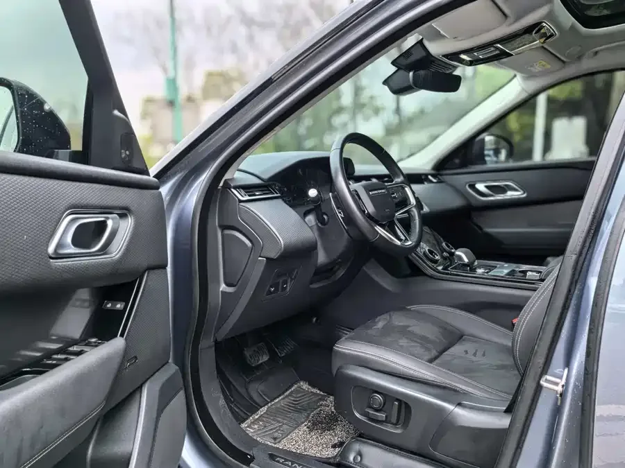 Land Rover Range Rover Velar Range Rover Velar 2022 250PS 2022 — миниатюра 4