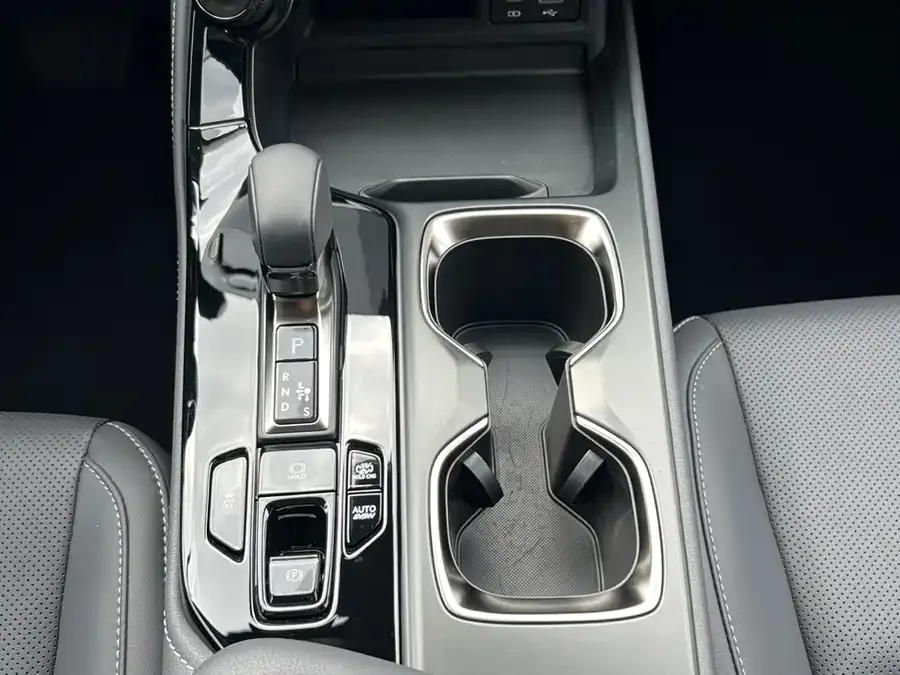 Lexus NX New Energy 2024 400h+ Joy Edition 2024 — миниатюра 4