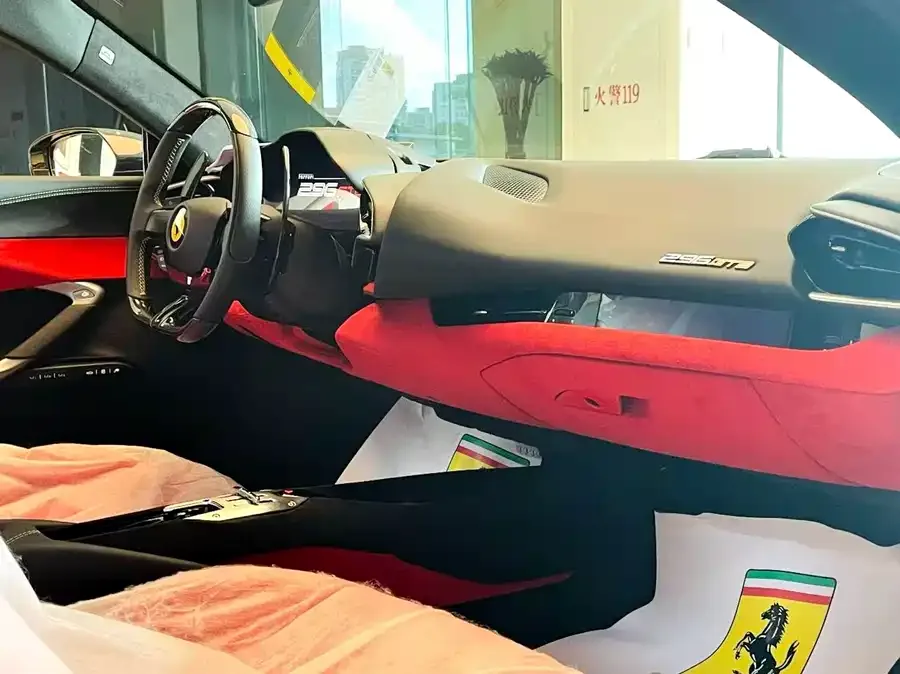 Ferrari 296 Ferrari 296 2022 3.0T V6 GTS 2026 — миниатюра 3
