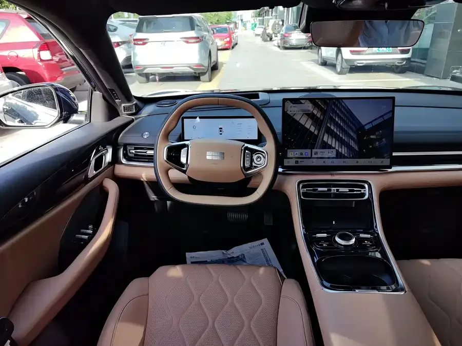 Geely Galaxy A7 Galaxy A7 2025 EM-i 150km Starship Edition 2025 — миниатюра 5