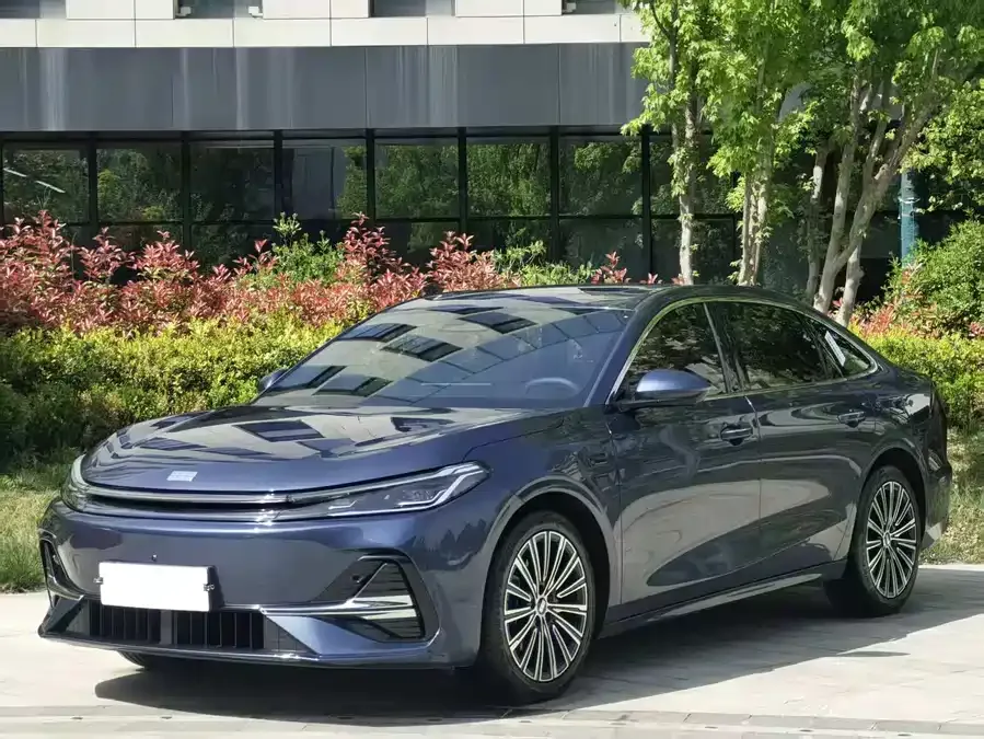 Geely Galaxy A7 2025