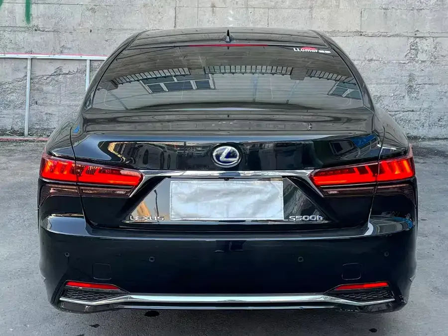 Lexus LS 2023 500h Excellence Edition 2023 — миниатюра 5
