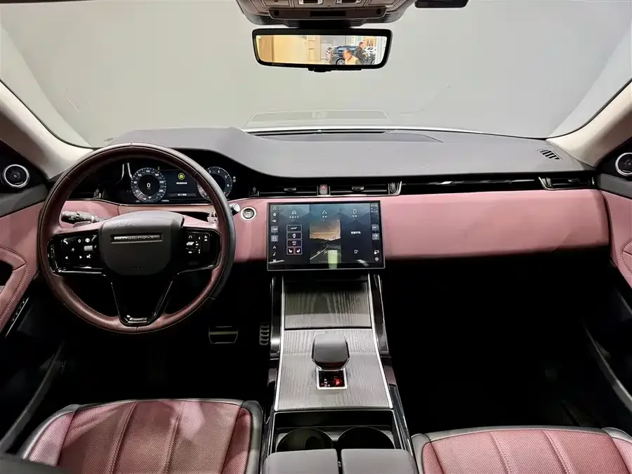 Land Rover Range Rover Aurora 2024 Range Rover Evoque L SE Yuguang Honor Edition 2025 — миниатюра 4