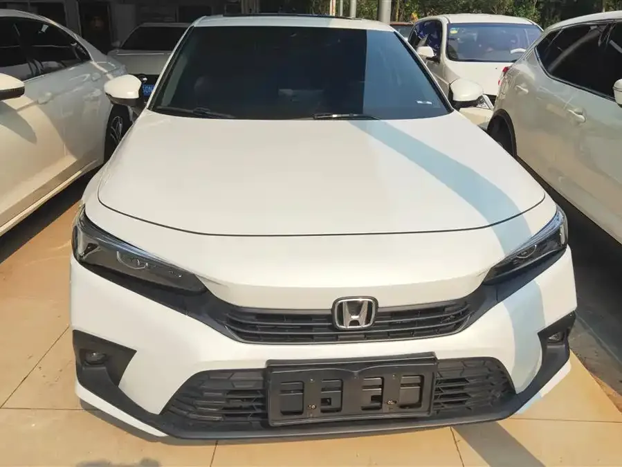 Honda Civic 2023 Civic 240TURBO CVT Power Edition 2023 — миниатюра 2