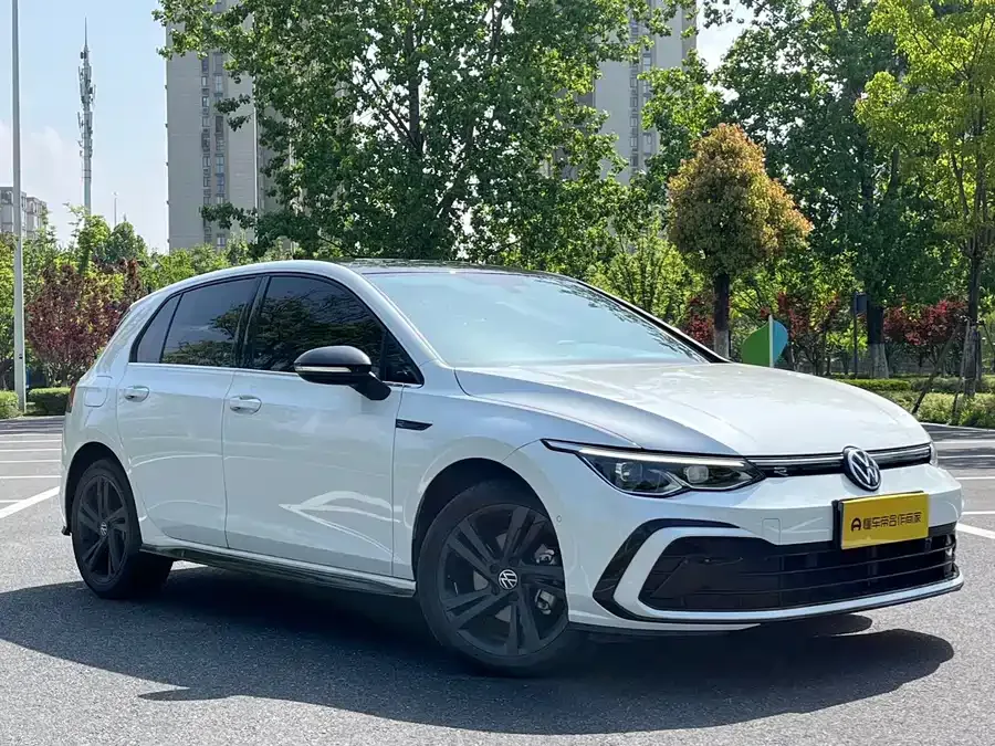 Volkswagen golf Golf 2023 facelift 280TSI DSG R-Line Lite 2024 — миниатюра 3