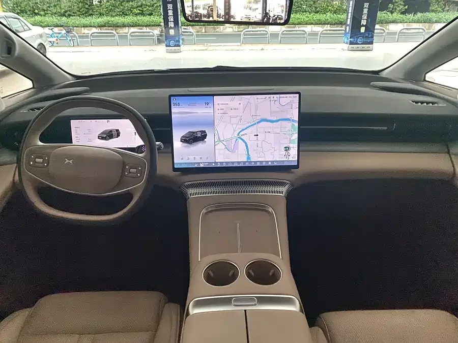 XPeng XPeng X9 XPeng X9 2025 model, pure electric, 740km ultra-long range (Max). 2025 — миниатюра 5