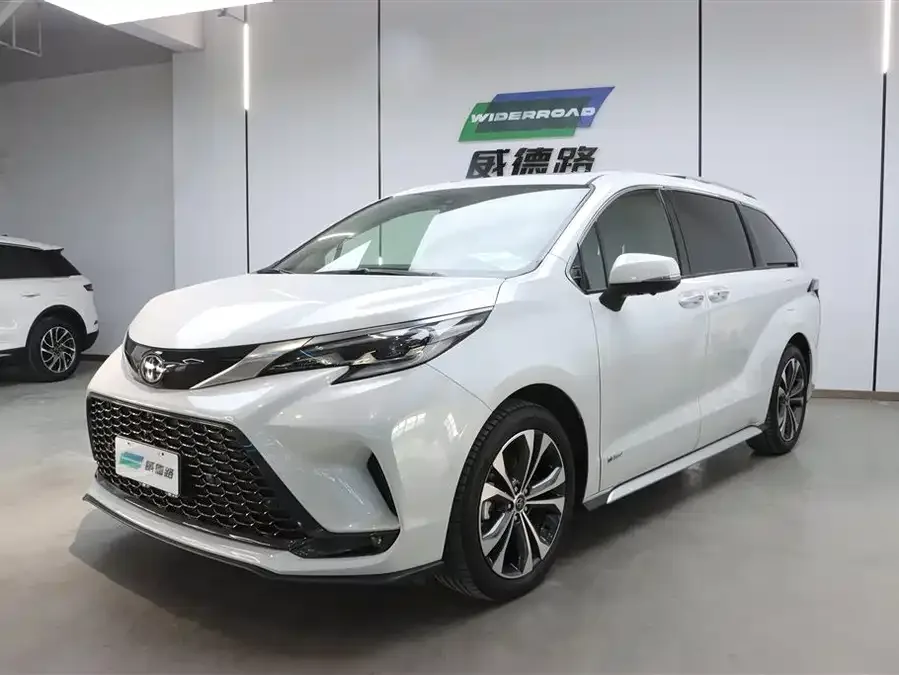 Toyota Granvia 2024