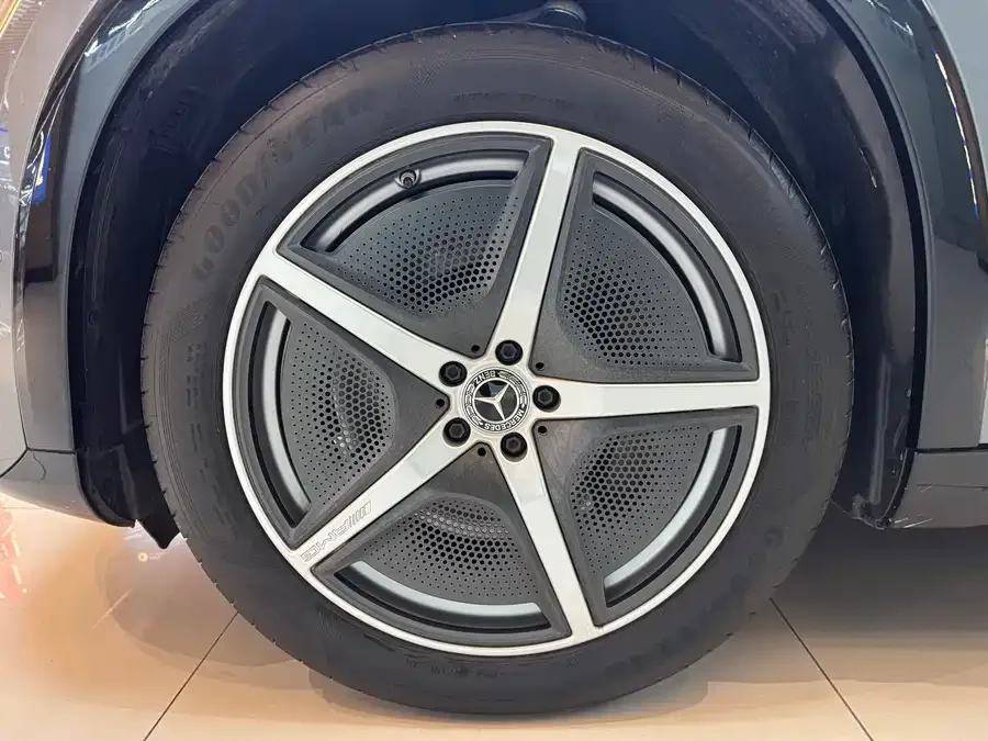 Mercedes-Benz EQS SUV Mercedes-Benz EQS SUV 2023 450 4MATIC Pioneer Edition 2023 — миниатюра 3