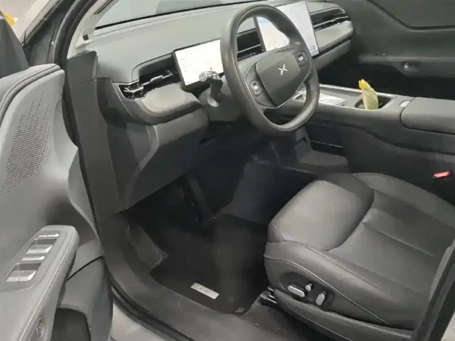 XPeng G6 Xiaopeng G6 2025 625 Long Range Max Flagship Edition 2025 — миниатюра 2
