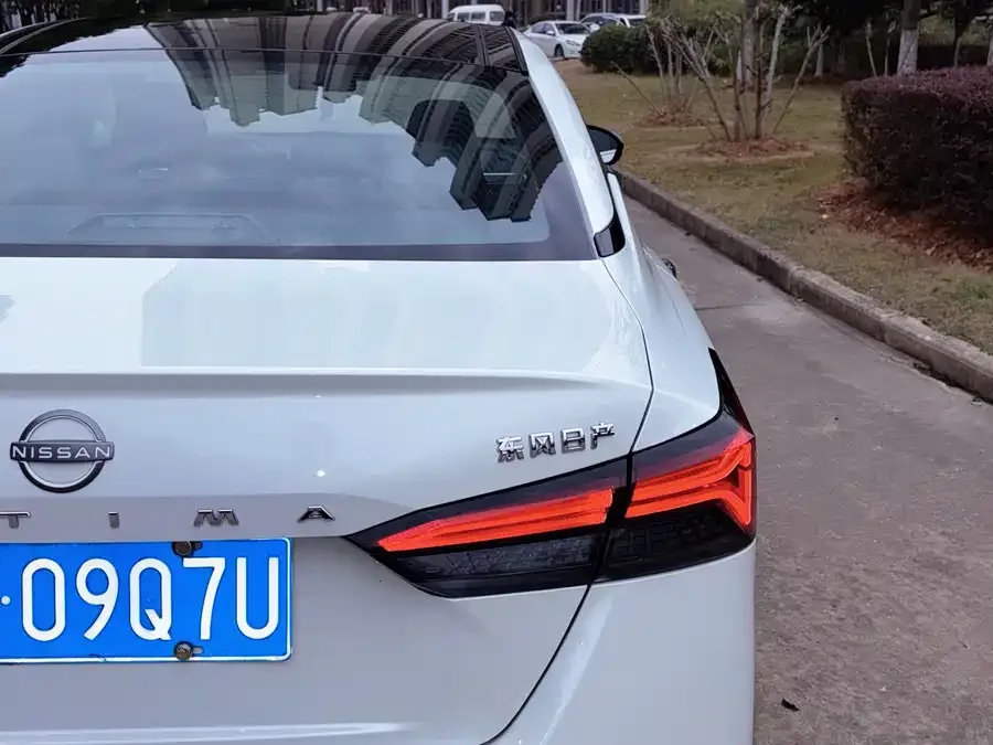 Nissan Altima 2022 Teana 2.0L XL-TLS Enjoy Edition 2023 — миниатюра 5