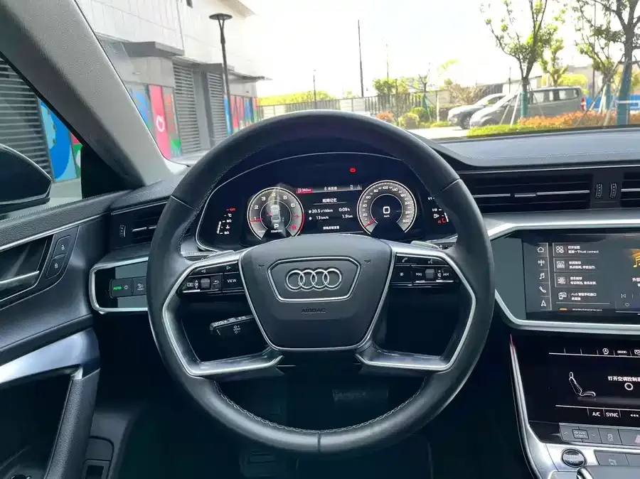 Audi A7L 2024 45TFSI S-line Dream Flow Crystal Set 2024 — миниатюра 2