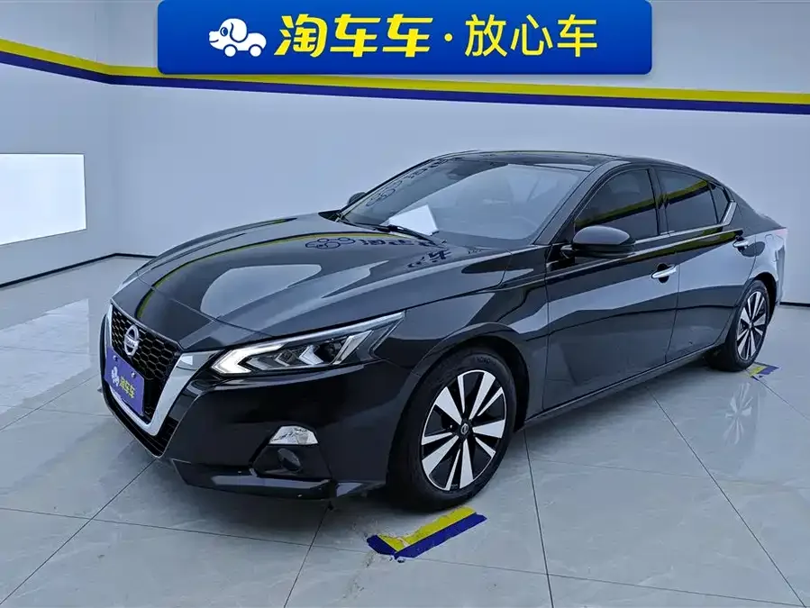 Nissan Altima 2023