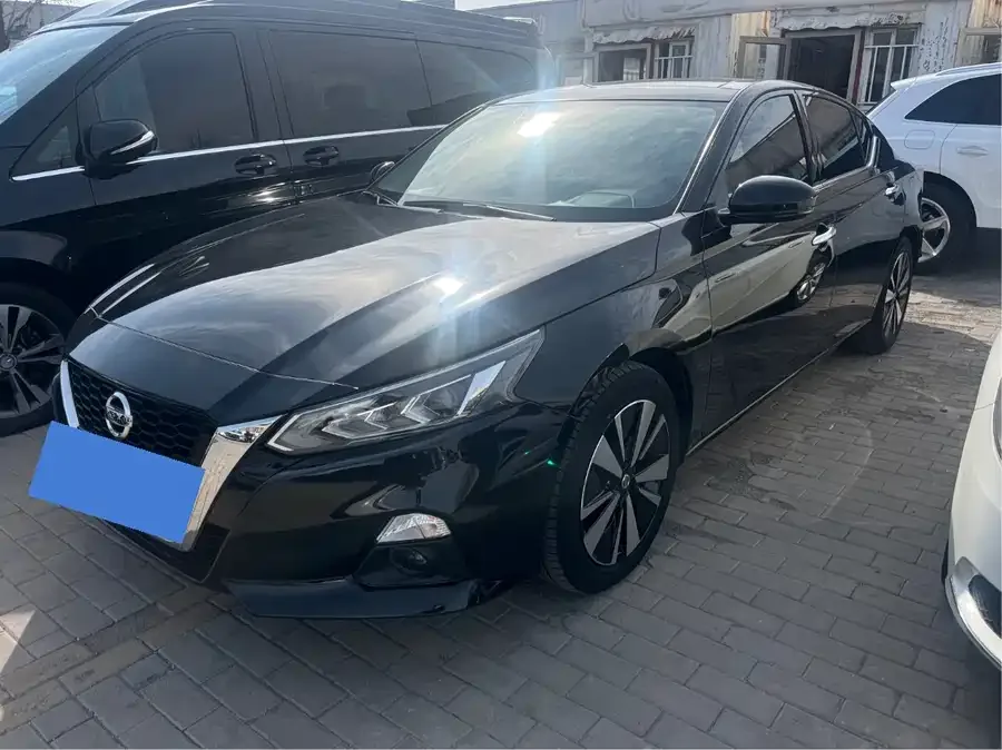 Nissan Altima Teana 2021 2.0L XL Comfort Edition 2022 — фото 1, купить с доставкой в Москву
