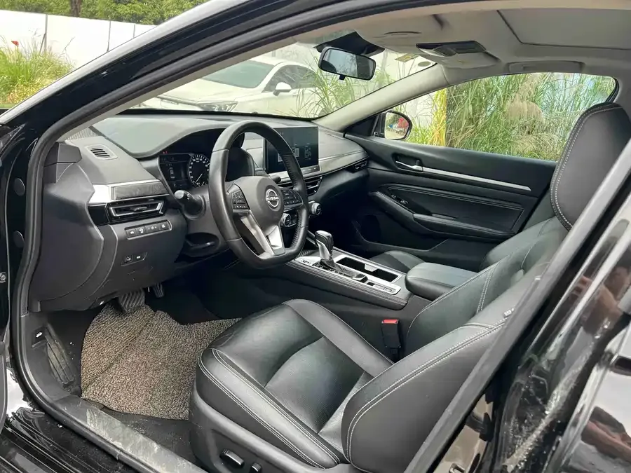Nissan Altima 2022 Teana 2.0L XL-TLS Enjoy Edition 2023 — миниатюра 4