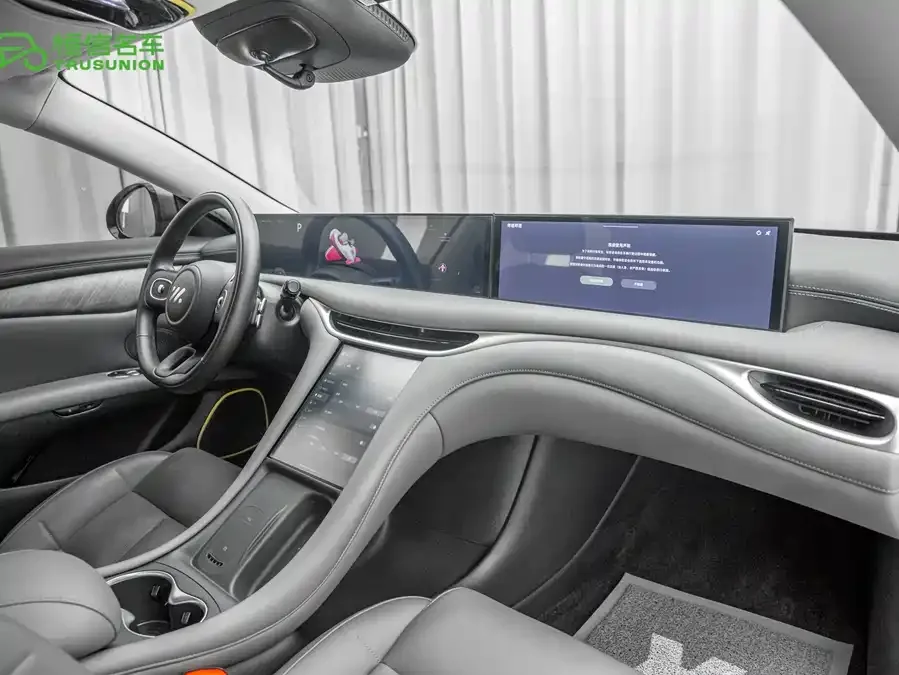 Zhiji L6 Zhiji L6 2024 Max Super Performance Edition 2024 — миниатюра 4