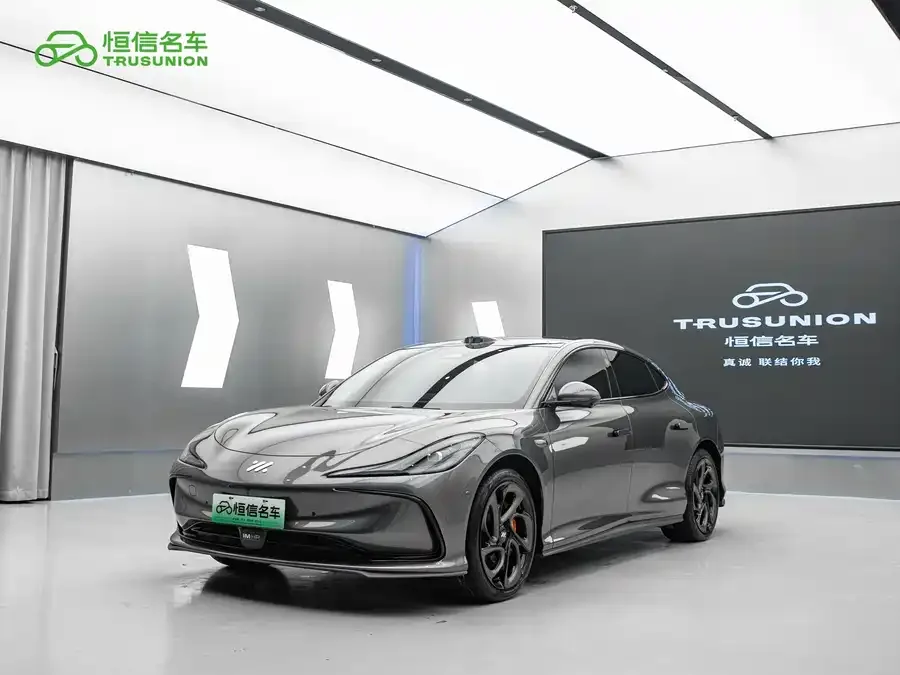 Zhiji L6 2024