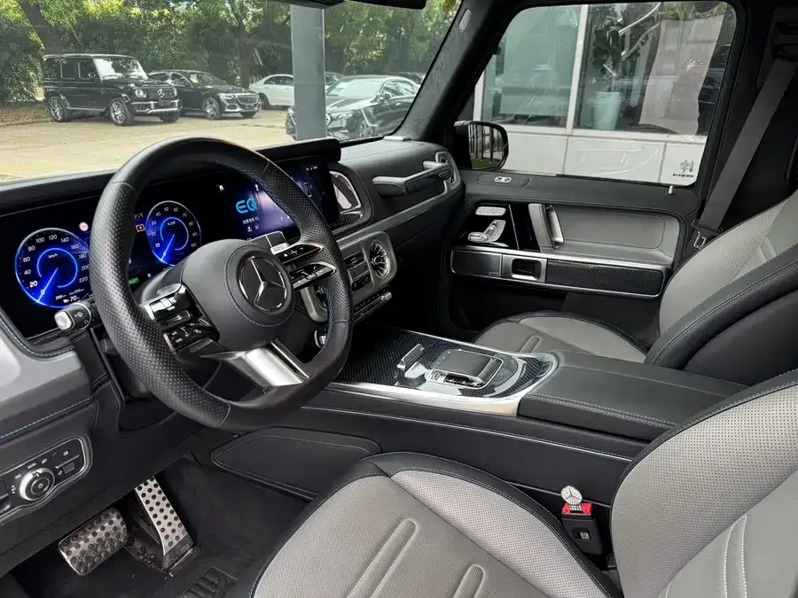 Mercedes-Benz G-class new energy Mercedes-Benz G-Class New Energy 2025 G580 First Special Edition 2024 — миниатюра 2
