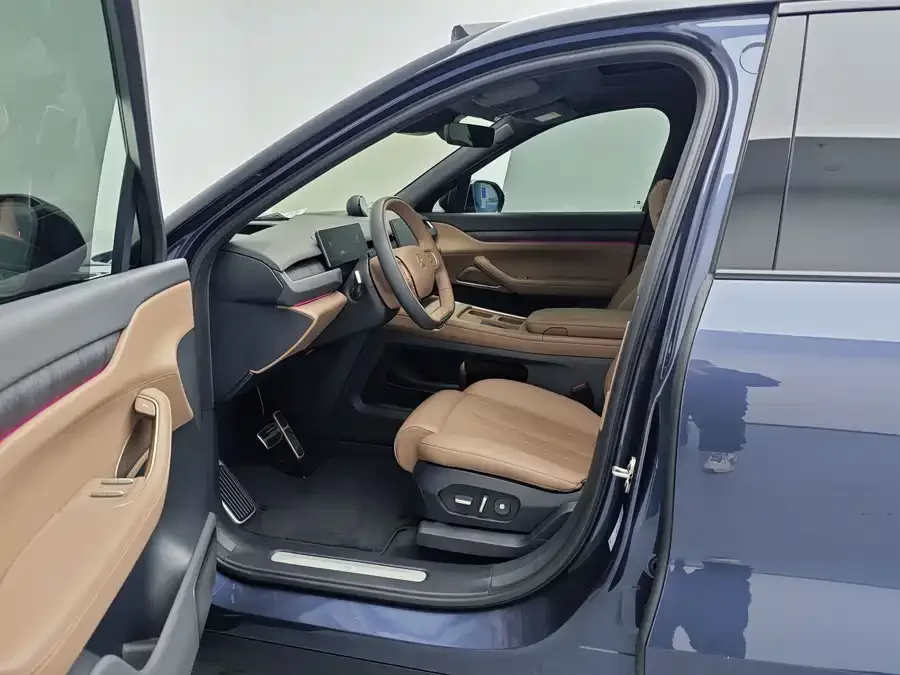 NIO ES8 NIO ES8 2023 75kWh 2023 — миниатюра 5