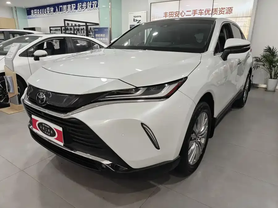 Toyota Lingfang HARRIER Lingfang Harrier 2022 2.0L CVT 2WD Premium Edition 2023 — фото 1, купить с доставкой в Москву