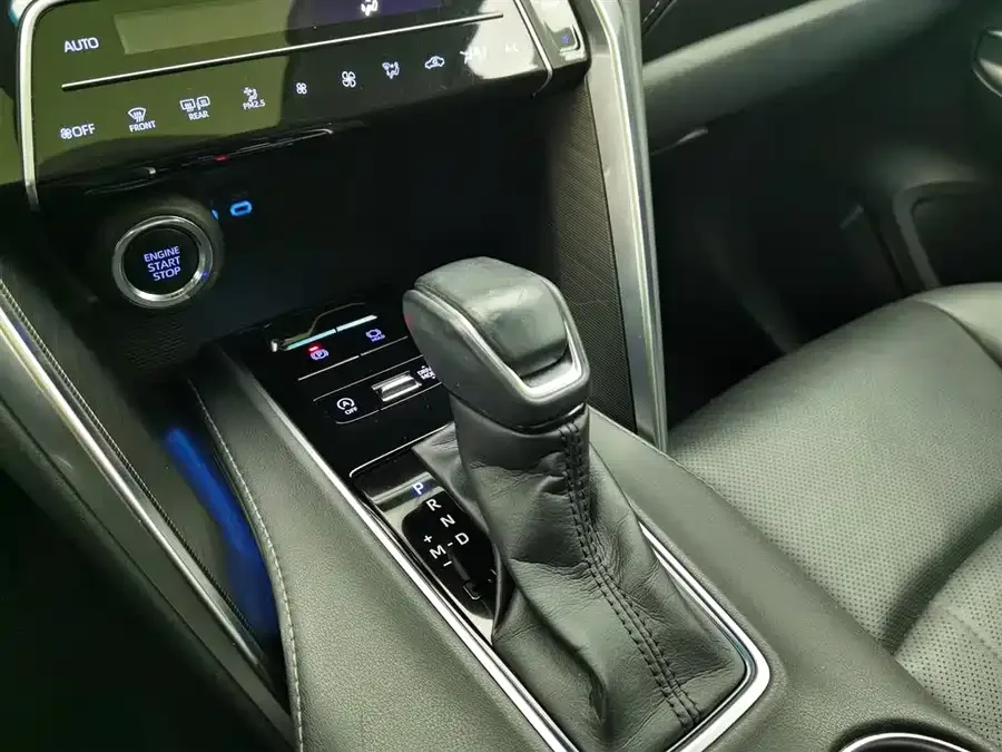 Toyota Lingfang HARRIER Lingfang Harrier 2022 2.0L CVT 2WD Luxury Edition 2022 — миниатюра 4