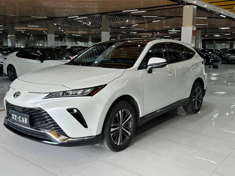 Toyota Venza Visa 2023 2.0L CVT two-wheel drive luxury version 2023 — фото 1, купить с доставкой в Москву