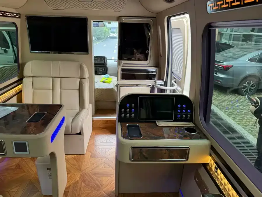 Toyota COASTER Coaster 2019 4.0L luxury car GRB53L-ZCMEK 20 seats 9GR 2023 — миниатюра 4