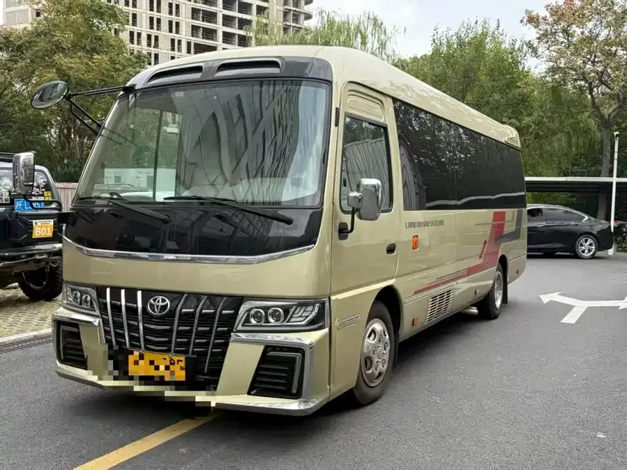 Toyota COASTER 2023