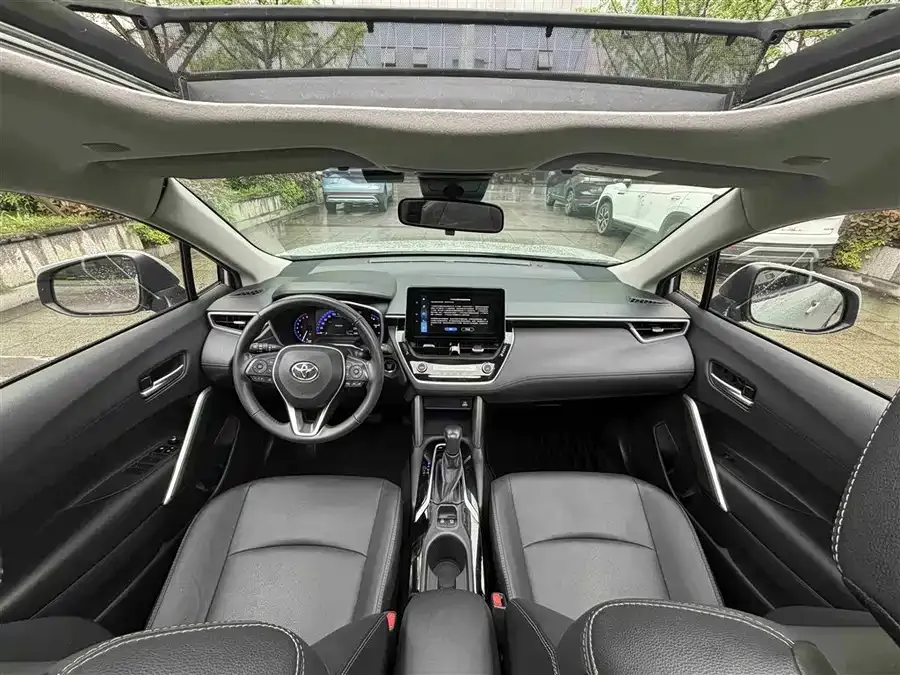 Toyota Corolla Corolla 2022 2.0L flagship version 2022 — миниатюра 3