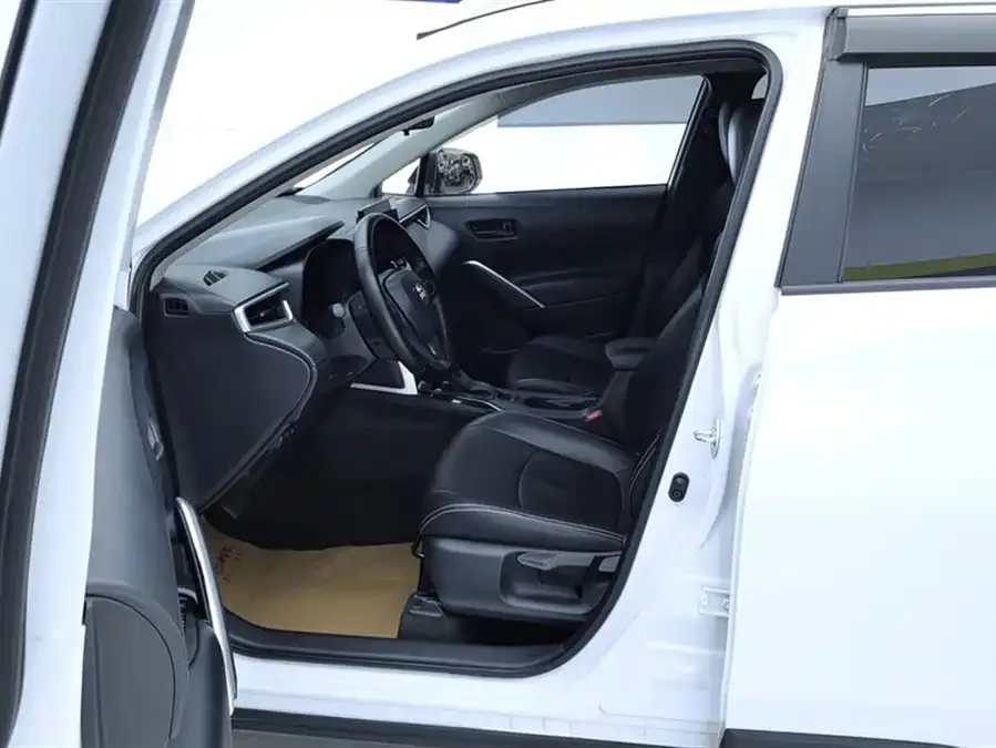 Toyota Corolla Corolla Sharp 2023 2.0L Pioneer Edition 2023 — миниатюра 3