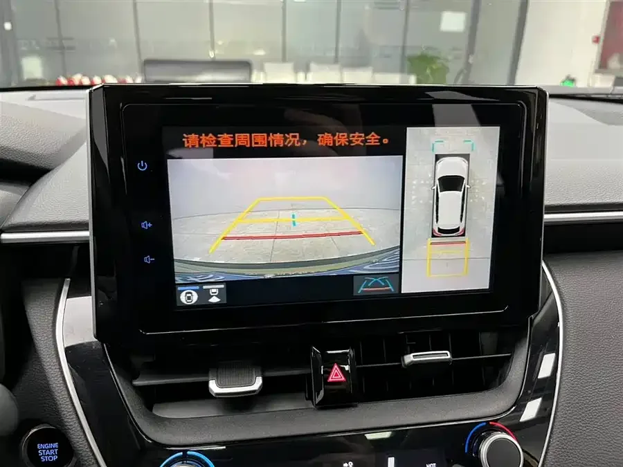 Toyota Frontlander Fenglanda 2022 2.0L CVT Luxury PLUS Edition 2022 — миниатюра 4