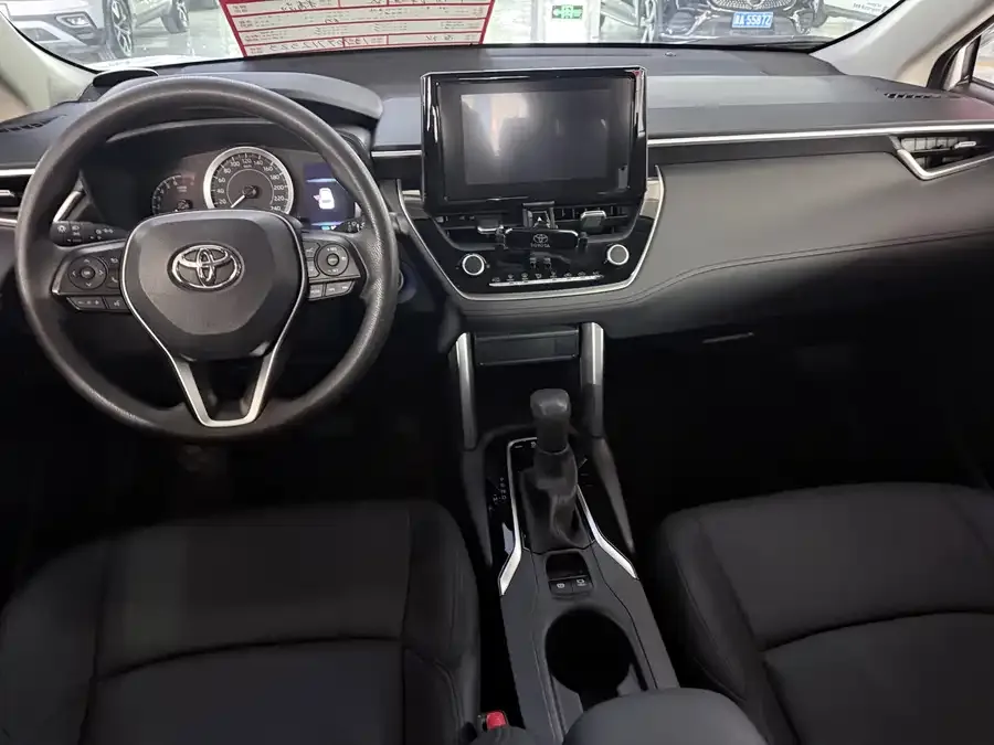 Toyota Frontlander Fenglanda 2022 2.0L CVT Premium Edition 2022 — миниатюра 4