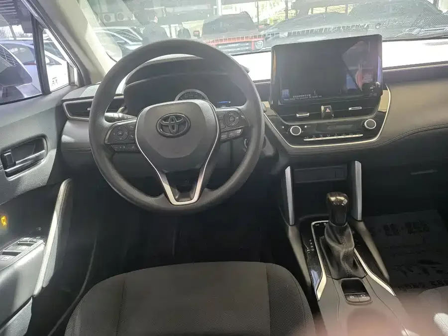 Toyota Frontlander Fenglanda 2022 2.0L CVT Leading Edition 2022 — миниатюра 4