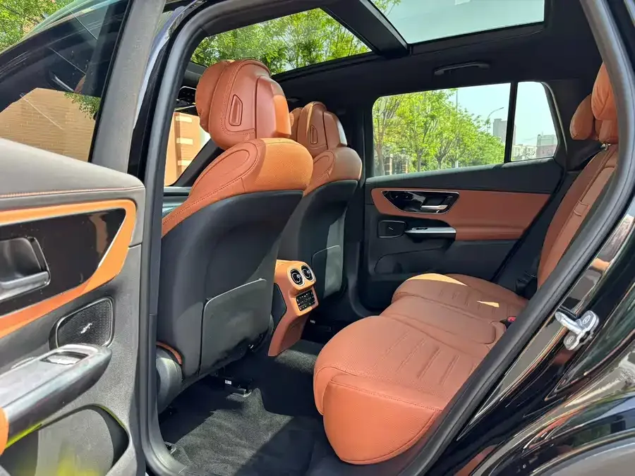 Mercedes-Benz GLC-Class Mercedes-Benz GLC 2024 GLC 260 L 4MATIC dynamic 5-seater 2024 — миниатюра 2