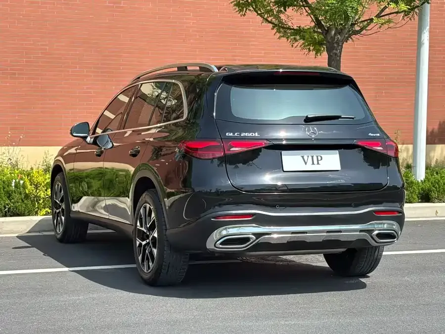 Mercedes-Benz GLC-Class Mercedes-Benz GLC 2024 GLC 260 L 4MATIC dynamic 5-seater 2024 — миниатюра 3