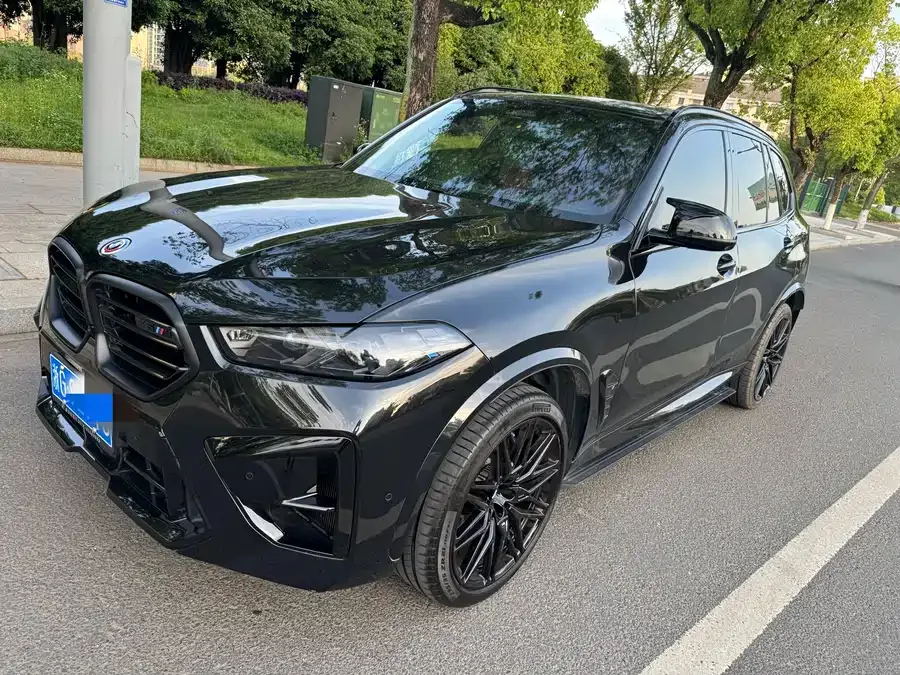 BMW X5M 2024