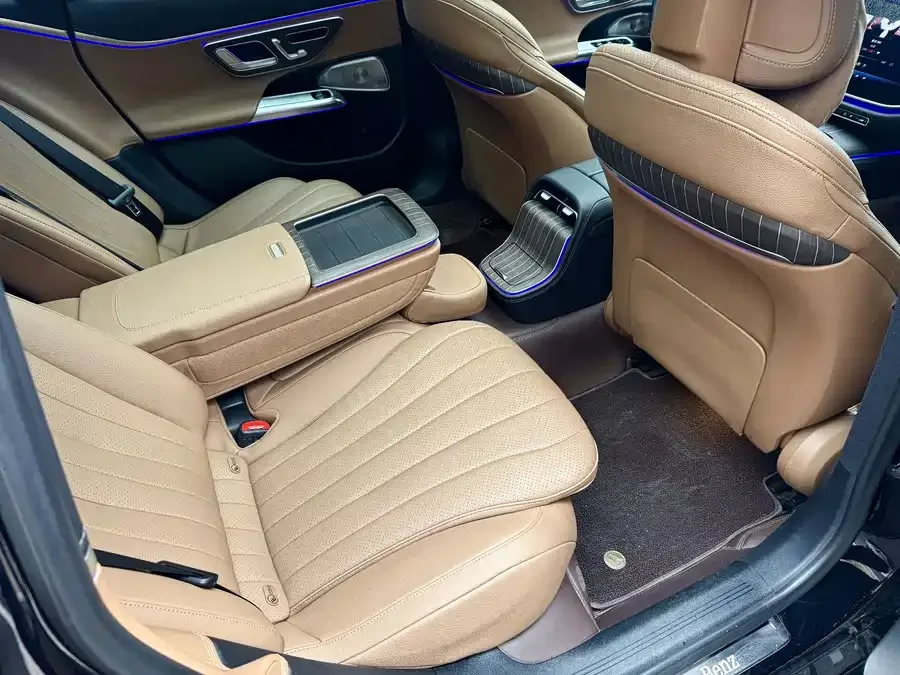 Mercedes-Benz E-Class Mercedes-Benz E-Class 2024 E 300 L Luxury Edition 2024 — миниатюра 3