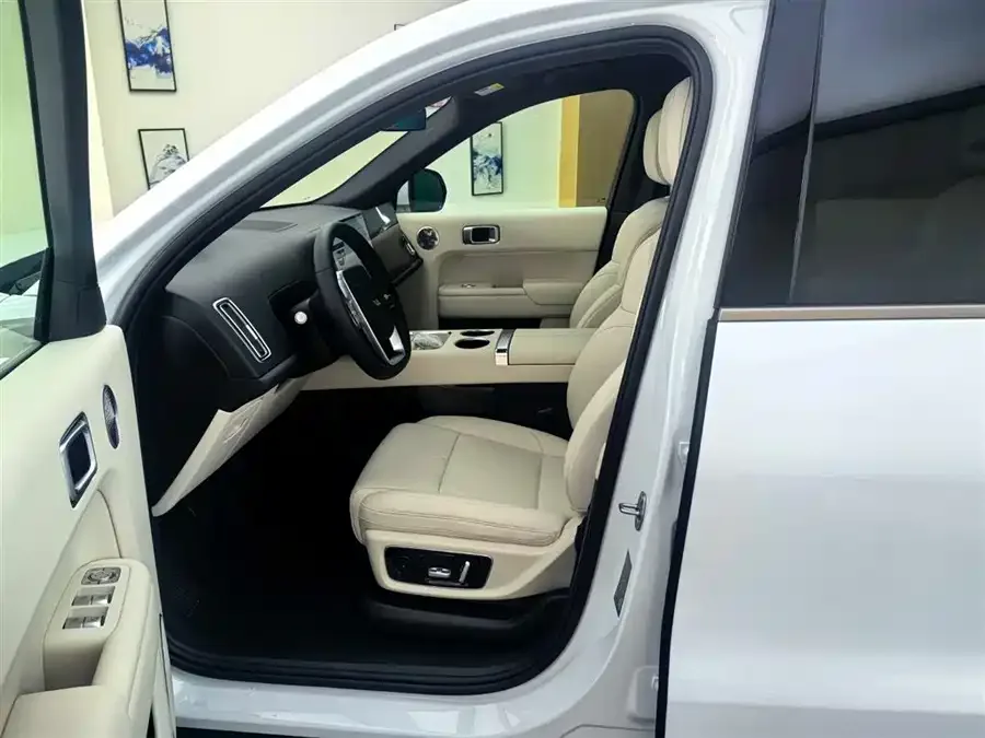 Li Xiang L9 Ideal L9 2025 Ultra Smart New Edition 2025 — миниатюра 2