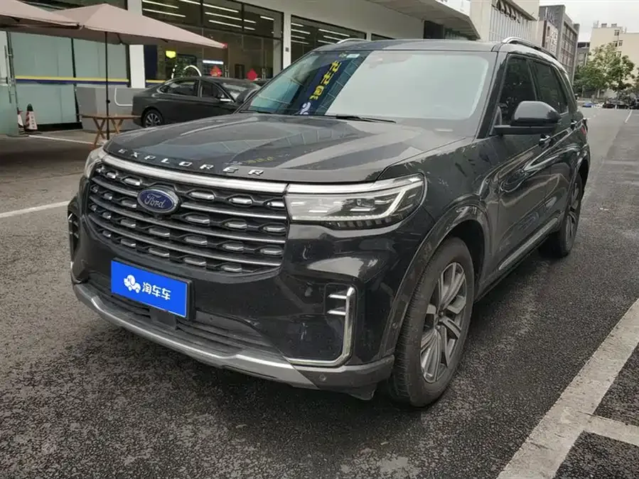 Ford Explorer 2023