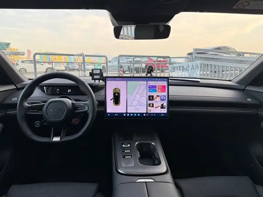 Xiaomi SU7 Xiaomi SU7 2024 rear-wheel drive standard founding edition 2024 — миниатюра 2