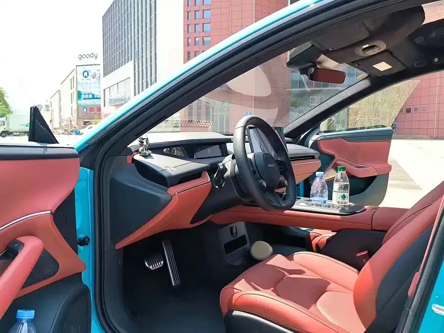 Xiaomi SU7 Xiaomi SU7 2024 four-wheel drive ultra-long battery life high-end intelligent driving Max version 2024 — миниатюра 4