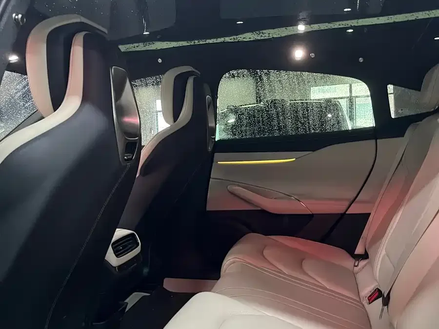 Xiaomi SU7 Xiaomi SU7 2024 rear-wheel drive long-range smart driving version 2025 — миниатюра 2
