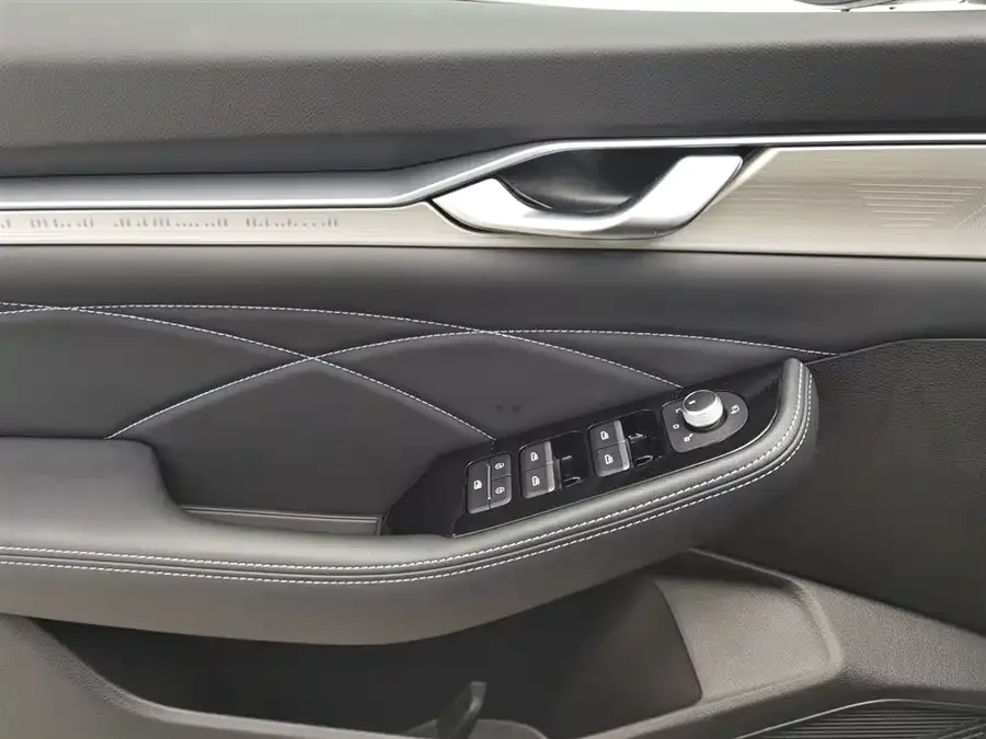 Geely Xingrui Xingrui 2026 Oriental Yao 1.5TD Fuyao Edition 2026 — миниатюра 3