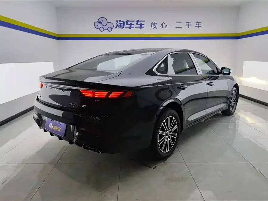 Geely Xingrui Xingrui 2026 Oriental Yao 1.5TD Fuyao Edition 2026 — миниатюра 3