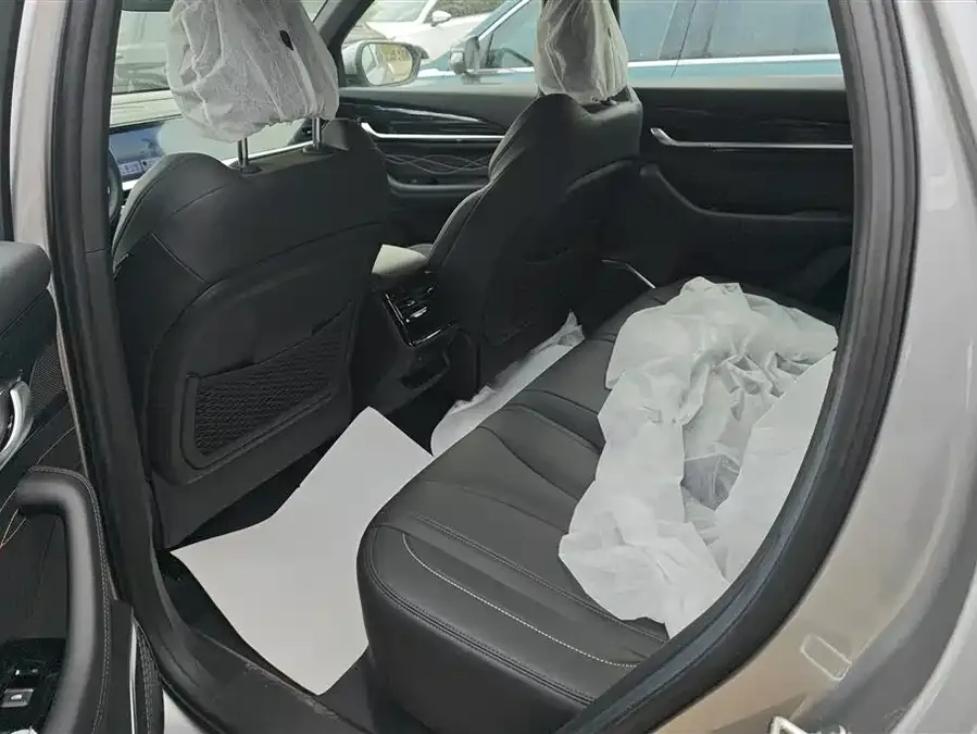 Geely Monjaro Xingyue L 2024 2.0TD DCT EVO 2WD Changfeng Edition 2026 — миниатюра 5