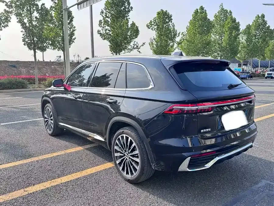 Geely Monjaro Xingyue L 2025 Dongfangyao 2.0TD Automatic Star-gazing Edition 2025 — миниатюра 4
