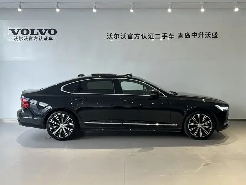 Volvo S90 2025 B5 Zhiyuan Luxury Edition 2025 — миниатюра 4