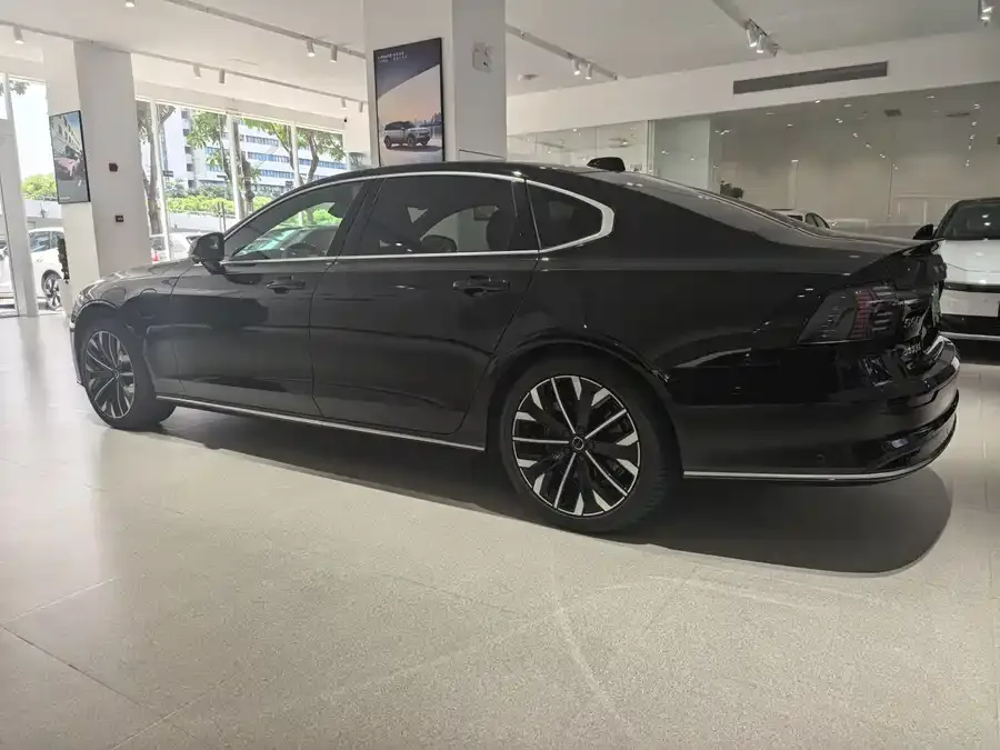 Volvo S90 plug-in hybrid Volvo S90 Plug-in Hybrid 2026 Plug-in Hybrid Four-Wheel Drive Long-Range Zhiya Luxury Edition 2025 — миниатюра 2