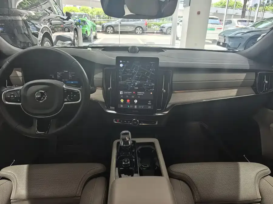 Volvo S90 plug-in hybrid Volvo S90 Plug-in Hybrid 2026 Plug-in Hybrid Four-Wheel Drive Long-Range Zhiya Luxury Edition 2025 — миниатюра 5